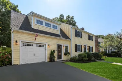 33 Coolidge Road 1