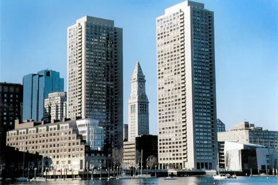 85 East India Row #22D
