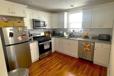 40 Marine Rd #3