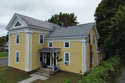 25 Pleasant St 1
