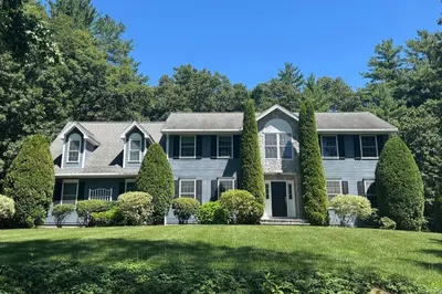 42 Willard Road 1