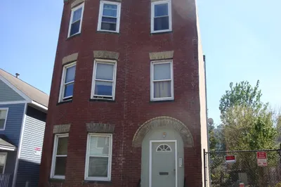 91-93 Zeigler St 1