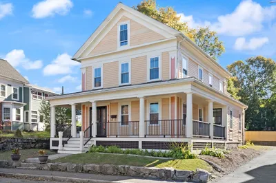 70 School St 1