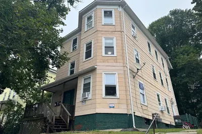 14 Hooper St #2