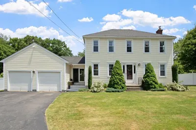 32 Indian Ridge Dr 1