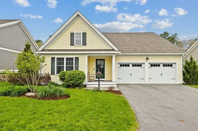 12 Summersweet Cir #12