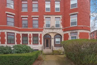 1871 Beacon St #4A 1