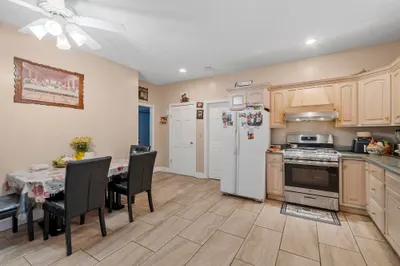 51 High Rock St 1