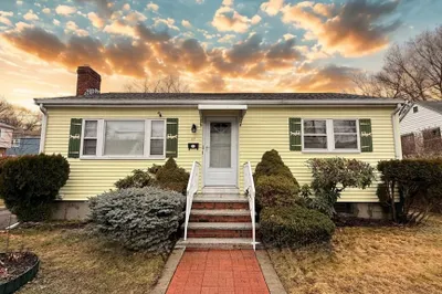 27 Ralwood Rd 1