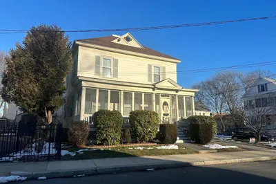 200 Highland Avenue