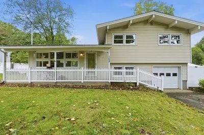 158 Rocky Hill Road 1