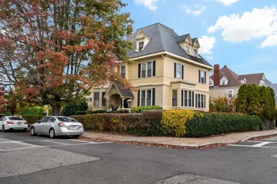 216 Prospect St 1