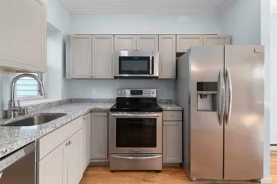 2 Woodbine Street #2