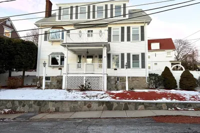 6 Appleton St #2