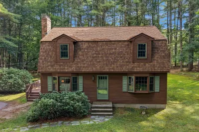 15 East St #17A 1
