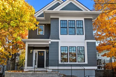8 Braeland Ave #1 1