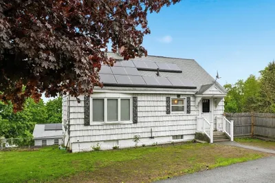 88 Everett St 1