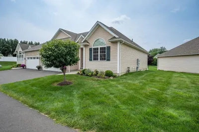146 Stonybrook Way #146 1