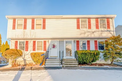 9 Glen Meadow Road #9