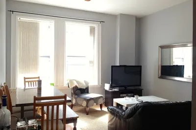 2a Wellington Street #5 1