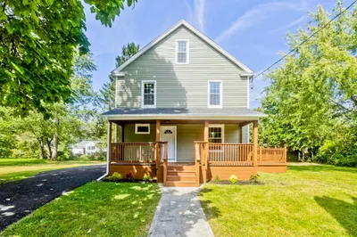 7 Lawndale Street 1