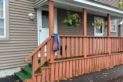 27 Jackson St #1