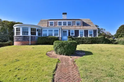 111 Barcliff Ave