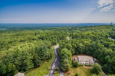 136 Nobscot Drive 1