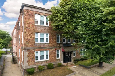 77 Green Street 1