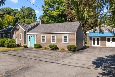 216 Boston Rd 1