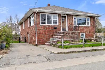 41 J St