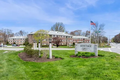 103 Farrwood Ave #3