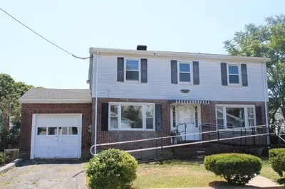 3 Gaffney St 1