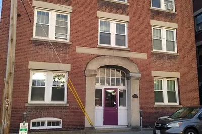 11 Conway St