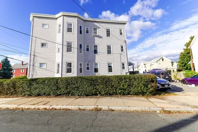 200-202 West St 1