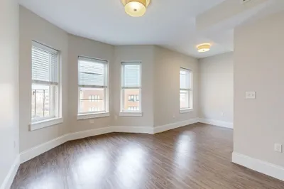 133 Paris Street #1 1