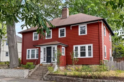 98-100 Bourne St #100