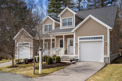 51 Reynolds Farm Way #51 1