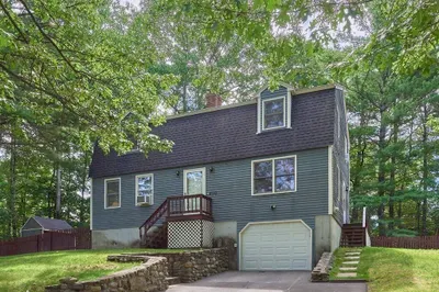 450 Willard Street 1