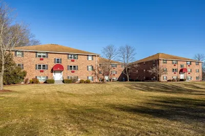 13 Cross St #6