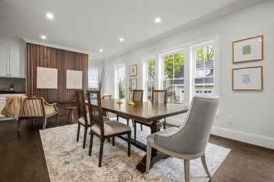 230 Bellevue St #2 1