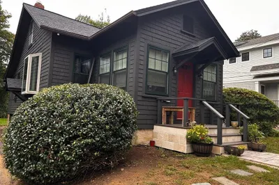 2 Grant Court 1