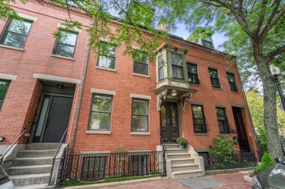 373 Shawmut Ave 1