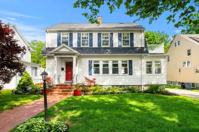525 Fellsway E 1