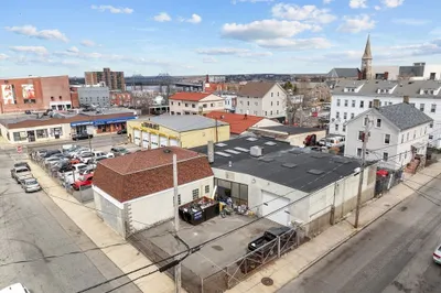 138 Morgan St 1