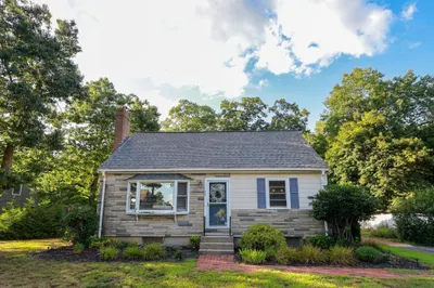 98 Van Kleeck Rd 1