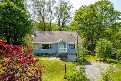 34 Old Southbridge Rd