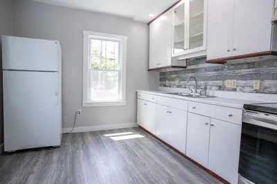 7 Cedar St 1