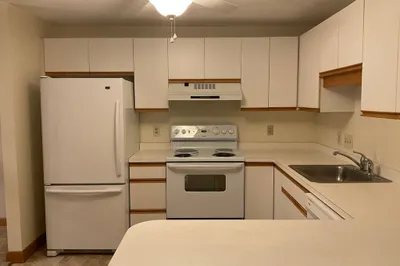 634 Main Street #8