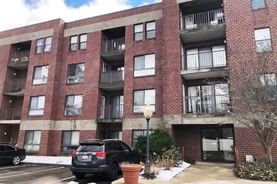 14 Heron St #309